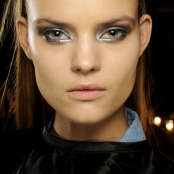 makeup-trends-metallic-silver-eye-shadow-smoky-eyes-new-york-fashion-week