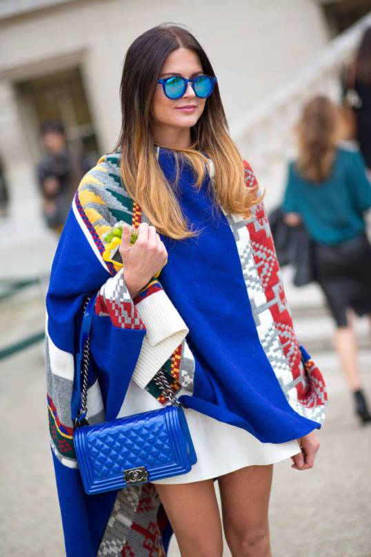 weekend hbz-poncho-8-pfw-ss2015-street-style-day1-26-md